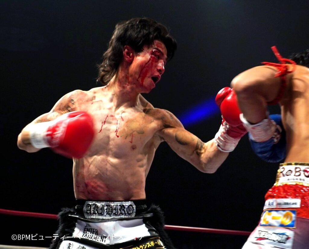 王者・金子晃大、K-1 WORLD MAX 2025で池田とのダイレクトリマッチを制